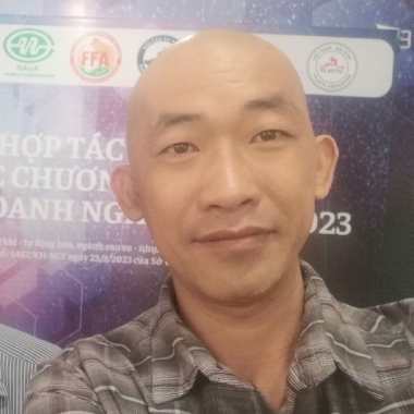 Thầy Nguyễn Tiến Dũng