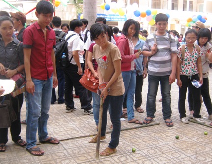 Doanh nghiệp “nản” với kỹ năng của SV tốt nghiệp